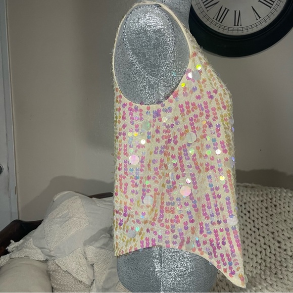 Moulinette Soeurs Sequin V Neck Swing Blouse - Picture 12 of 13